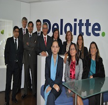 Deloitte lança plano de formação